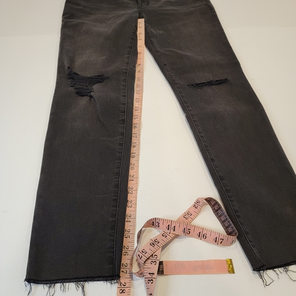 Madewell Mid-Rise Skinny Jean Black Sea Distressed Size 31 NWT! Style H2230 - Picture 16 of 16